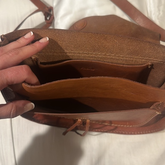 **LAST CHANCE** Madewell saddle bag - Picture 9 of 9